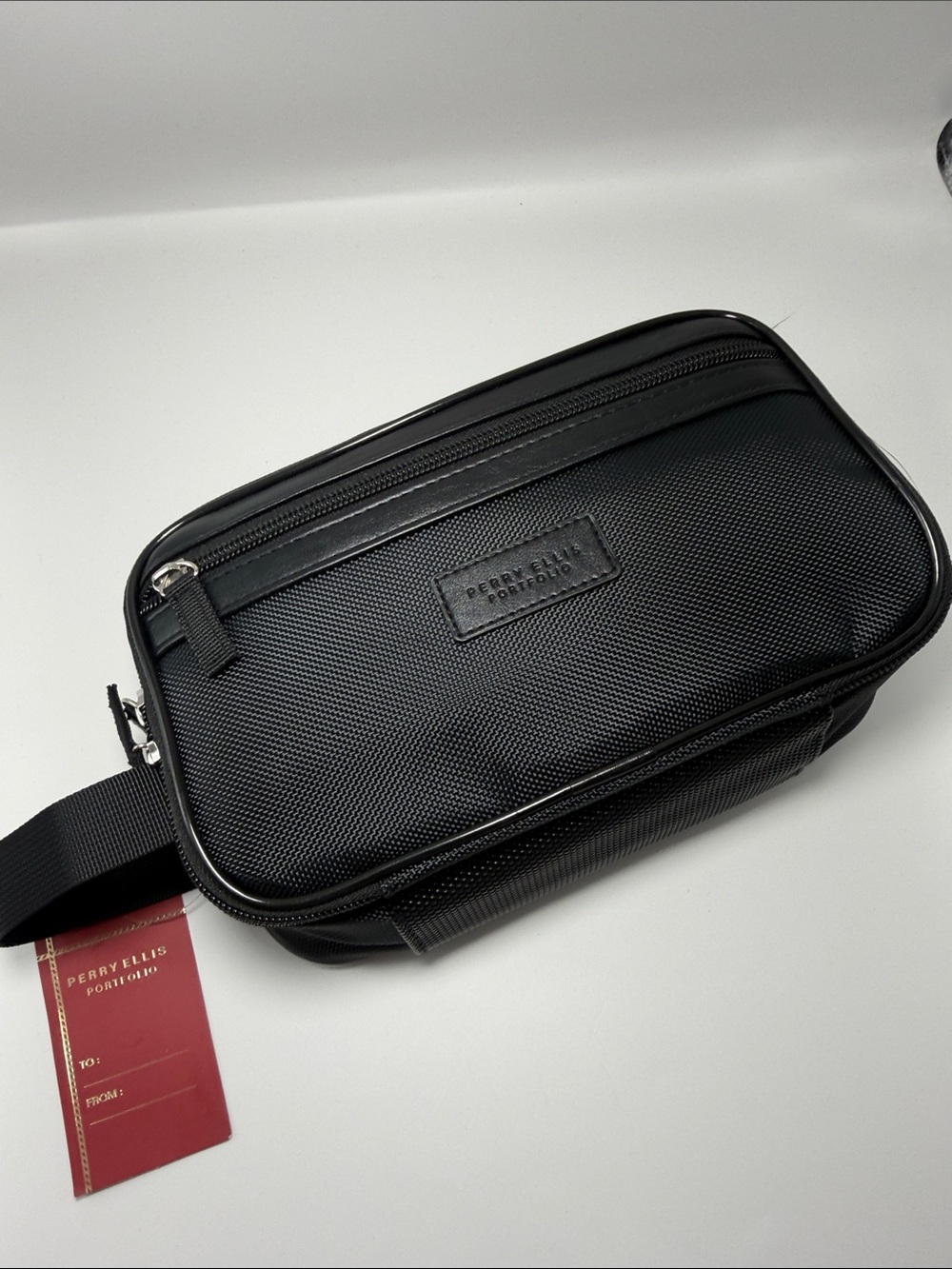 NWT Perry Ellis Portfolio Black Travel Kit Toiletry Bag w Bottle